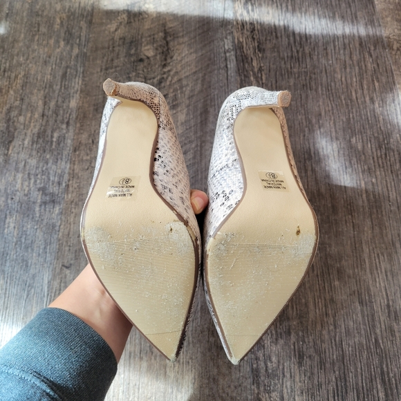 Nude Snakeskin Heels Size 8.5 - Picture 6 of 6